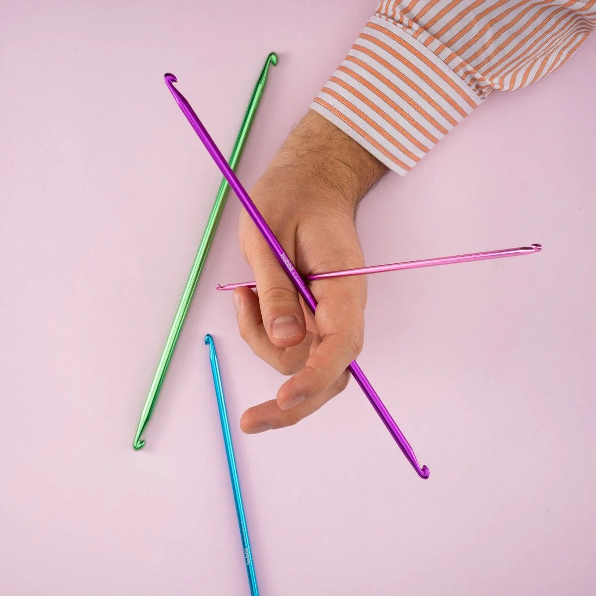 Alu Double Ended Tunisian Crochet Hook Set - 28 cm - Image 3