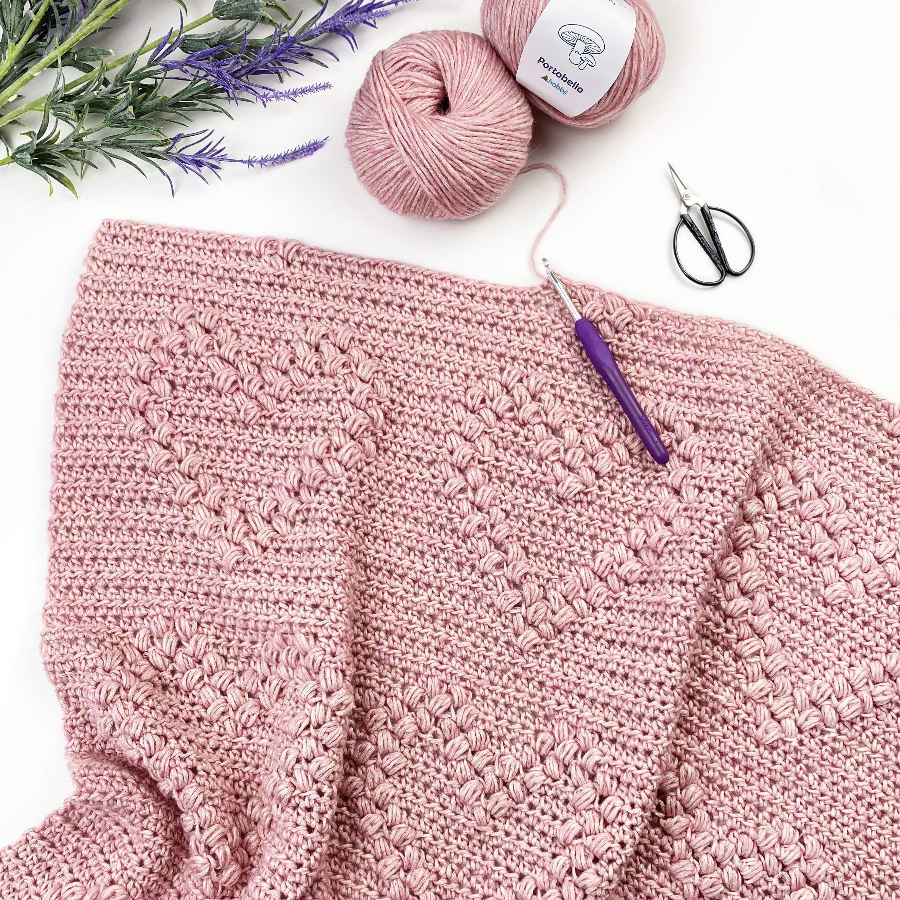 Loveheart - Throw - Image 5